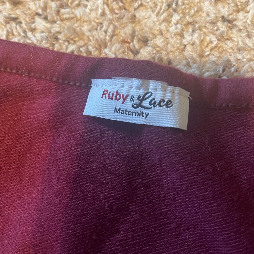 Maternity top - Picture 2 of 2